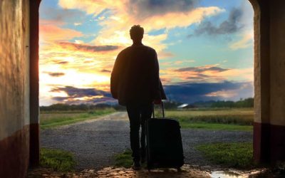 Understanding the Difference Between Healthy Boundaries and Avoidant Detaching