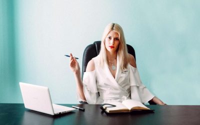Why High-Achieving Women Attract Narcissists – and Why They Stay