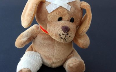 What My Boyfriend’s Broken Leg Taught Me About Triggers, Resentment, Overfunctioning, and Regulation